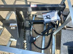 lot 2941 image: Unused Landhonor  Skid Steer Tree Puller  TP08