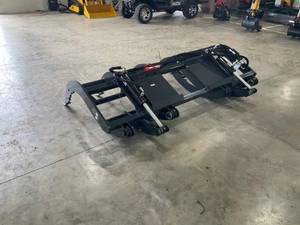 lot 2957 image: Unused Wolverine Skid Steer Brush Grapple  SBG-13-72W  83in