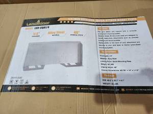 lot 2694 image: Landhonor 14 In Universal Quick Attach Mount Plate  LHR-UQA14