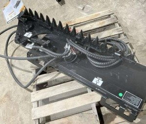 lot 106775 image: Skid Steer Hedge Trimmer Attachment  Model GY-HT59