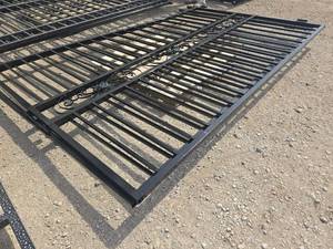 lot 106884 image: Unused 20 Ft Bi-Parting Wrought Iron Gate Double Swing  Driveway  Ranch Entry