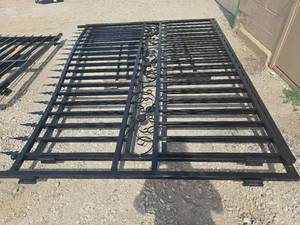 lot 106885 image: Unused 20 Ft Bi-Parting Wrought Iron Gate Double Swing  Driveway  Ranch Entry