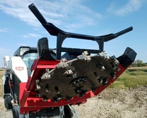lot 106896 image: Unused GIYI Skid Steer Disc Mulcher  Model GY-DM59  39 Blade