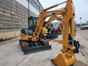 lot 39 image: Case CX55B Mini Excavator  810 Hours  Cab  Steel Tracks  Extra Bucket