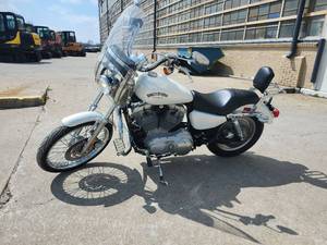 2004 Harley-Davidson XL883 Sportster