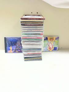 lot 343 image: Holiday Music CD Collection - 25 Christmas Albums
