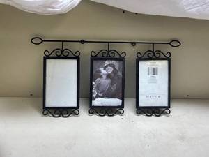 lot 347 image: Better Homes and Gardens Triple Photo Frame Wall Hanging