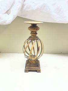 lot 358 image: Decorative Metal Orb Candleholder