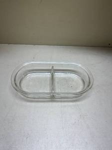 lot 363 image: Pyrex Glass Divided Serving Dish