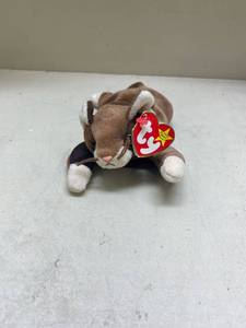 lot 396 image: Pounce the Cat Beanie Baby - 1997 Release