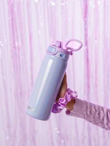 lot 16750 image: BROKEN LID Ello Kids Pop & Fill 18oz Stainless Steel Water Bottle with Quick Fill Technology, Double-Wall Vacuum Insulation, Leak Proof Locking Lid, Sip & Chug, BPA Free, Gifts for Girls Boys, Purple Holographic - Retail $15