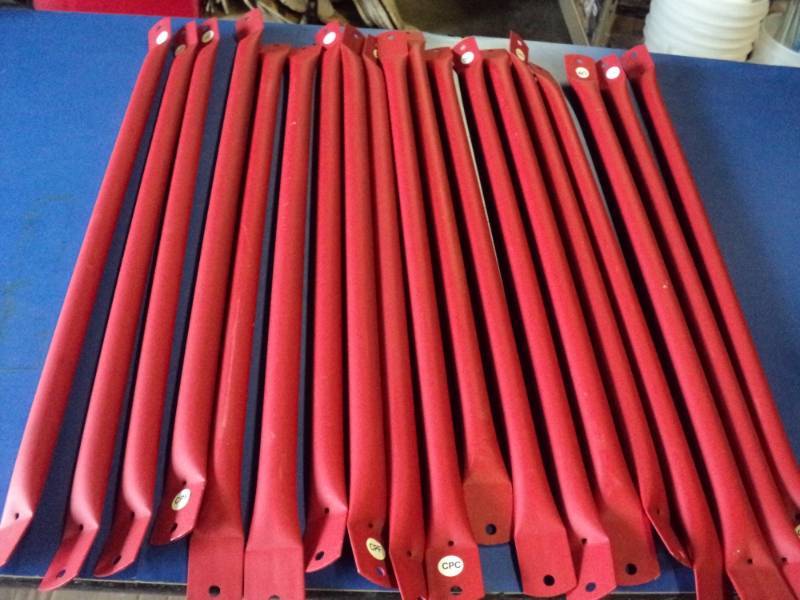 lot 2523 image: (19) CT lot red powder coated metal bars,  34L W tapered ends