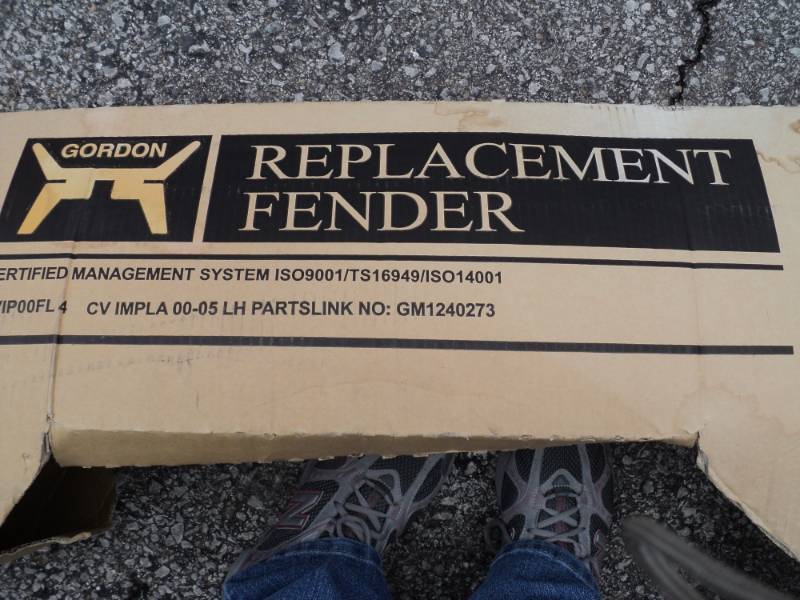 lot 3593 image: Gordon Replacement Fender CV Impala 00-05 fender GM1240273 1710A 99450L