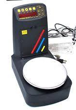 lot 3614 image: FixMix FP7000 Select Fillion Pichon Digital paint mixing scale, used powers on