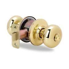 lot 3648 image: (3) ct. lot Yale Assa Abloy interior locking door knob kits, brass color