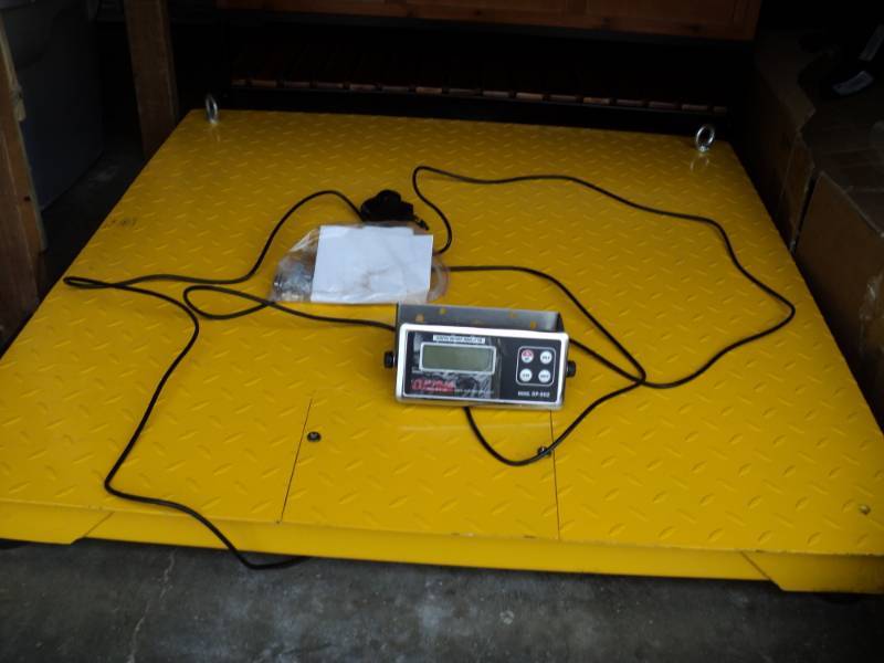 lot 3705 image: Tufner weighing systems SS indicator T900- 1100 w optima digital weight indicator, powers on, works