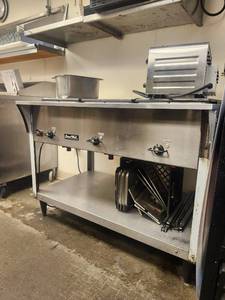 lot 15508 image: Assorted Lot W Serve-Well Commercial Food Warming Station, Steam Table PansLids, and Waring Toaster