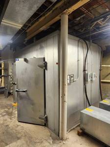 lot 15583 image: Kolpak Commercial Walk-in CoolerFreezer Unit