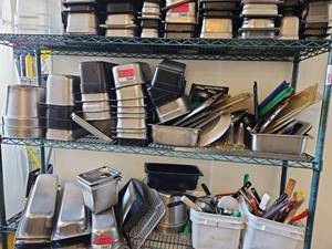 lot 15601 image: Bulk Lot of Commercial Food Storage ContainersPans