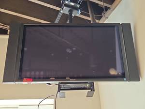 lot 15615 image: 42in Panasonic TV with Panasonic Speaker Set TY-SP42P8W-K