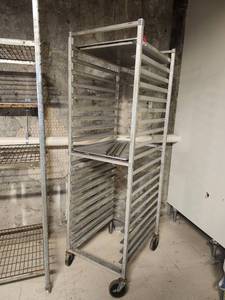 lot 15647 image: Commercial Aluminum Bakery Rack with Wheels