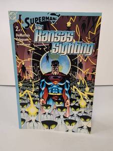 lot 107 image: Superman The Kansas Sighting #2 DC Comic Book 2003