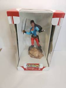 lot 302 image: Tellos Serra Vinyl Statue by Palisades