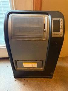 lot 1012 image: Lasko Electric Heater-- FR