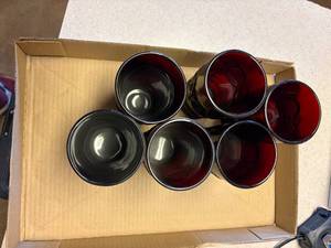 lot 1036 image: Avon Ruby Red Glasses x 6-- K