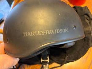 lot 1060 image: Harley Davidson Helmet (Large wbag)-- DR