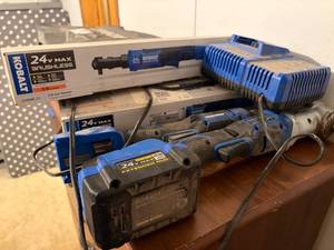 lot 1081 image: Kobalt Brushless Power Ratchet, Battery, Charger & Right Angle-- BR2