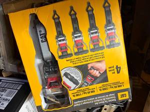 lot 1241 image: 4pc. CAT Straps (New in Box)-- ShopEW