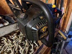 lot 1247 image: 38cc Mac Cat Chain Saw-- ShopEW