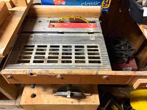 lot 1250 image: Table & Circular Saw-- ShopEW