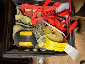 lot 1139 image: Ratchet Straps (Tote)- Shop