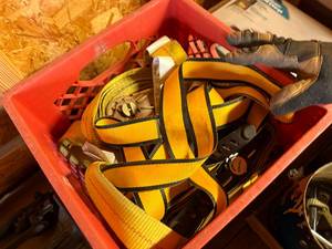 lot 1158 image: Milk Crate of Ratchet Straps-- WW