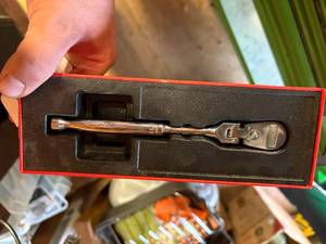 lot 1183 image: Icon 14Ratchet-- CS