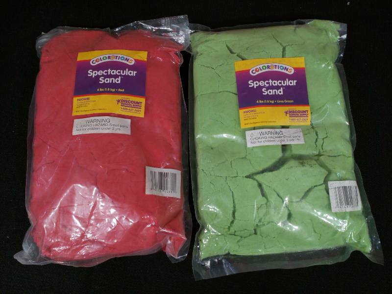 lot 2 image: Colorations Spectacular Sand