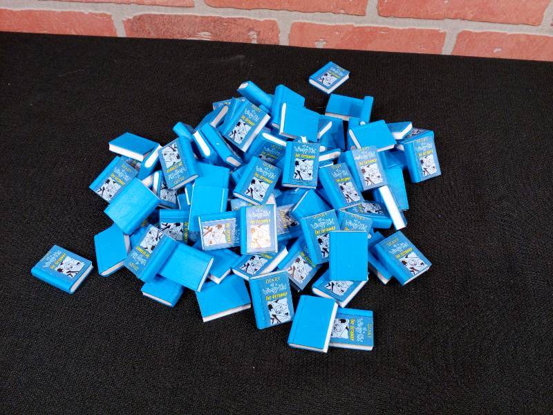 lot 112 image: Diary Of A Wimpy Kid Miniature Book Erasers