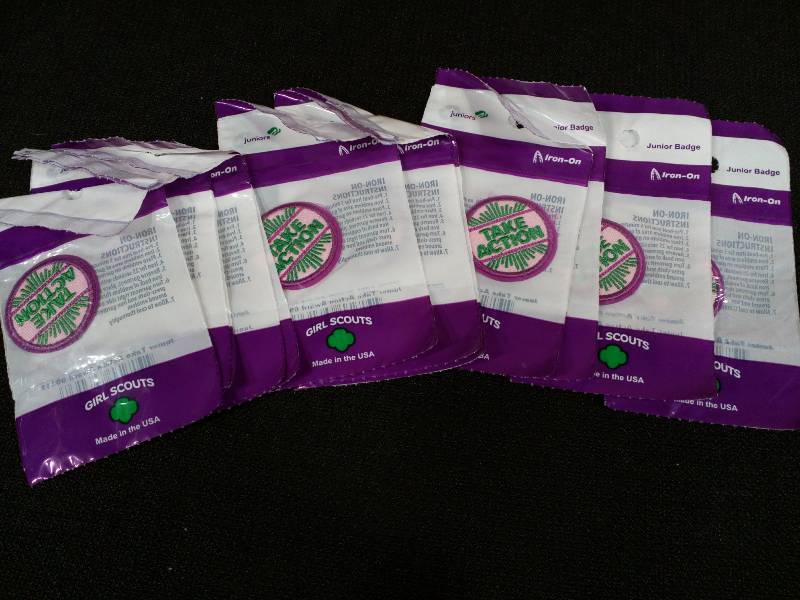 lot 152 image: Girl Scouts Junior Take Action Award Iron-On Patches