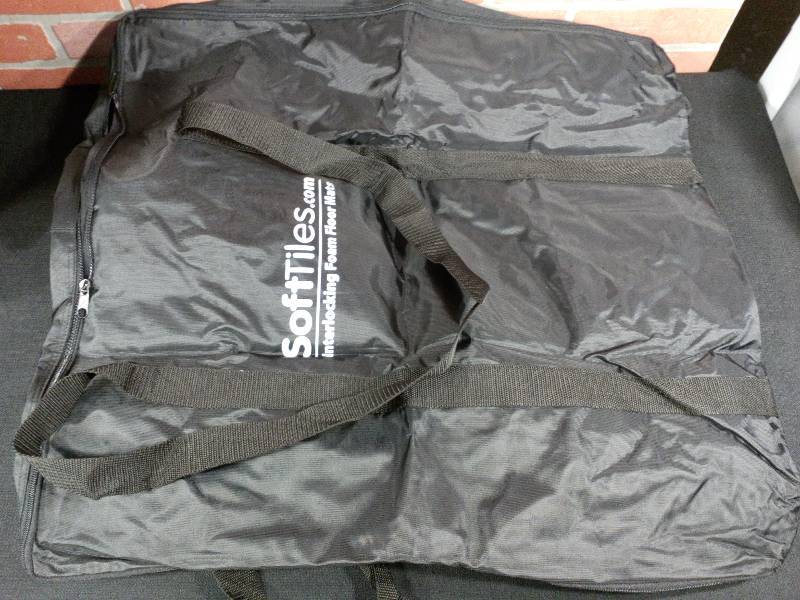 lot 155 image: Soft Tiles Nylon Carrying Bag For Foam Mats