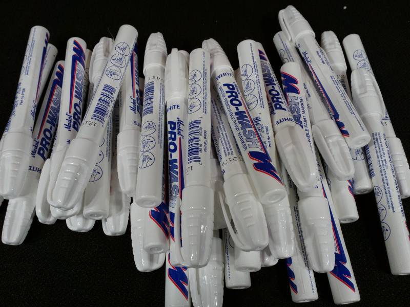 lot 164 image: Markal Pro-Wash Water Removable Paint Markers