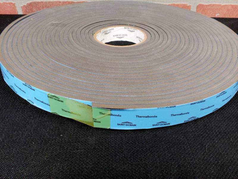 lot 218 image: Saint Gobain V2100 Thermalbond Structural Glazing Spacer Tape