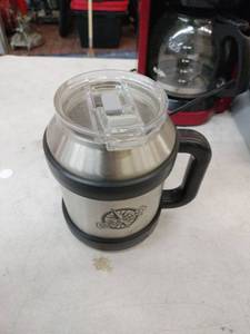 lot 25274 image: Guidesman 50 oz insulated mug -
