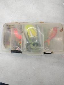 lot 25281 image: Small Tackle Box