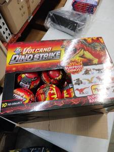 lot 2017 image: 5 Surprise Dino Strike Volcano Series 4 Mystery Collectible Capsule - 24 ct