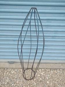 lot 19 image: Metal Wire Plant Cage Garden Ornament, 40 inches tall