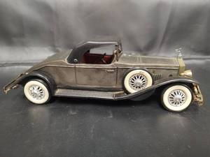lot 211 image: 1931 Rolls Royce Phantom II Battery Operated Model Car