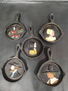 lot 266 image: Cast Iron Miniatures Colonial Ashtrays, Handpainted