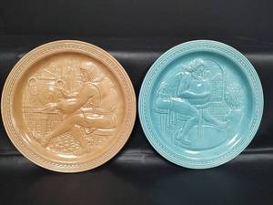 lot 284 image: 1939 Joint Exhibit of Capital and Labor, New York Worlds Fair American Potter Plates